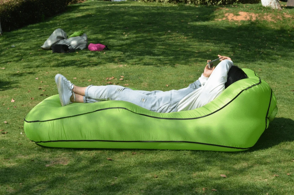Easy-Inflate Bed