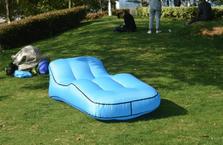 Easy-Inflate Bed