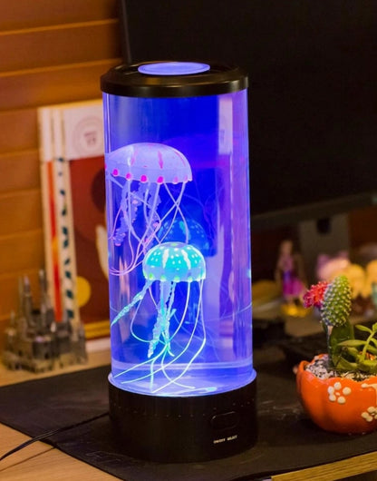THE JELLYFISH AQUARIUM LAMP