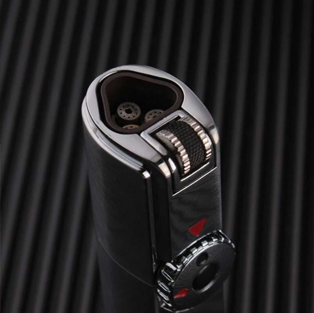 Powerful and Windproof Triple Jet Torch
