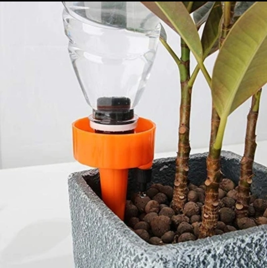 PLANT SELF WATERING SPIKES